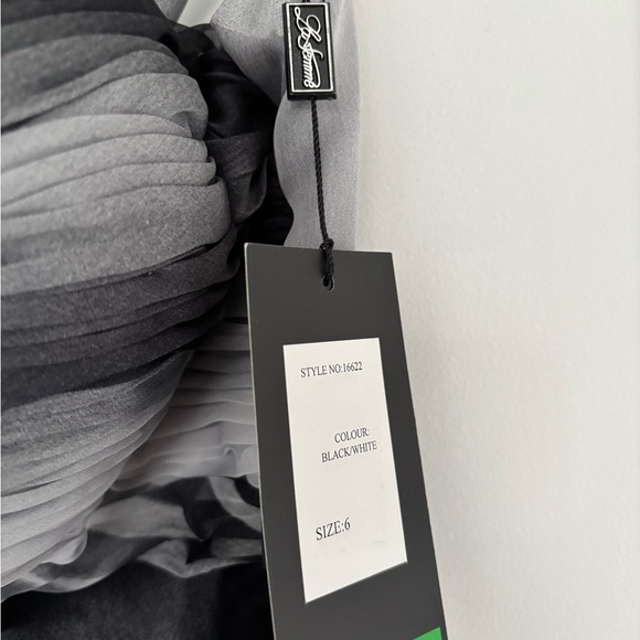 La Femme OmbreZebra chiffon - Picture 5 of 5